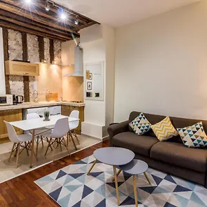New Chic Flat : Le Marais - Place Des Vosges Parigi